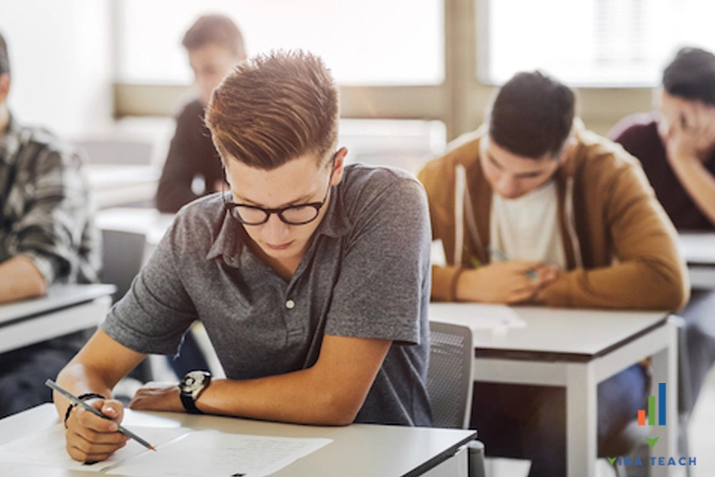 تحلیل نقاط قوت و ضعف دانش آموزان از طریق آزمون های آزمایشی